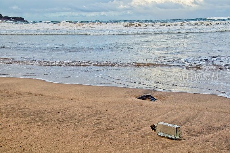 夏威夷毛伊岛东端的科基海滩