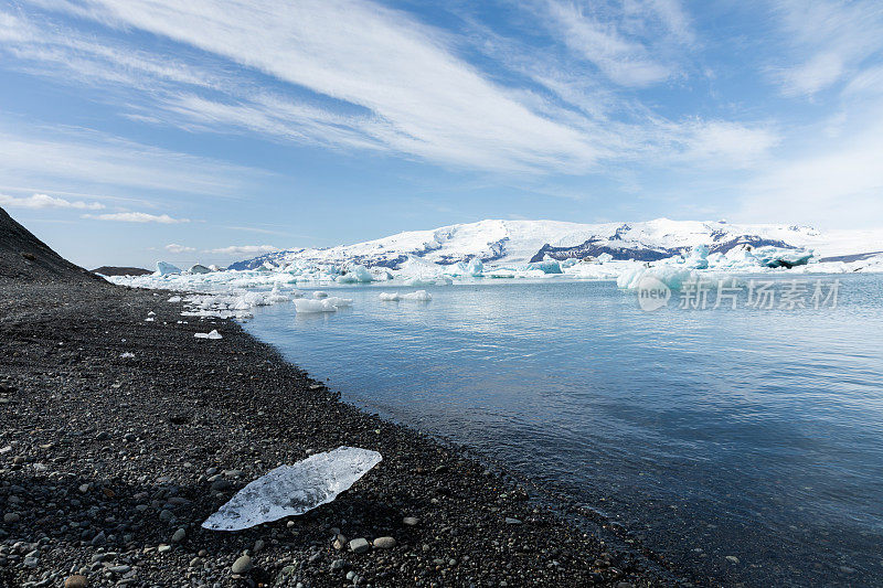 冰岛Jokulsarlon冰川泻湖冰山