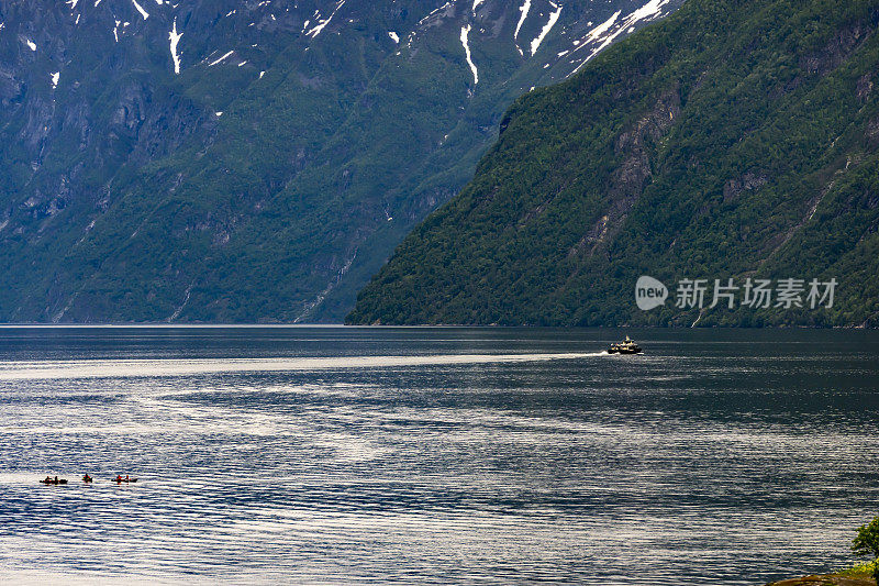 挪威海勒斯特附近的盖朗格峡湾。