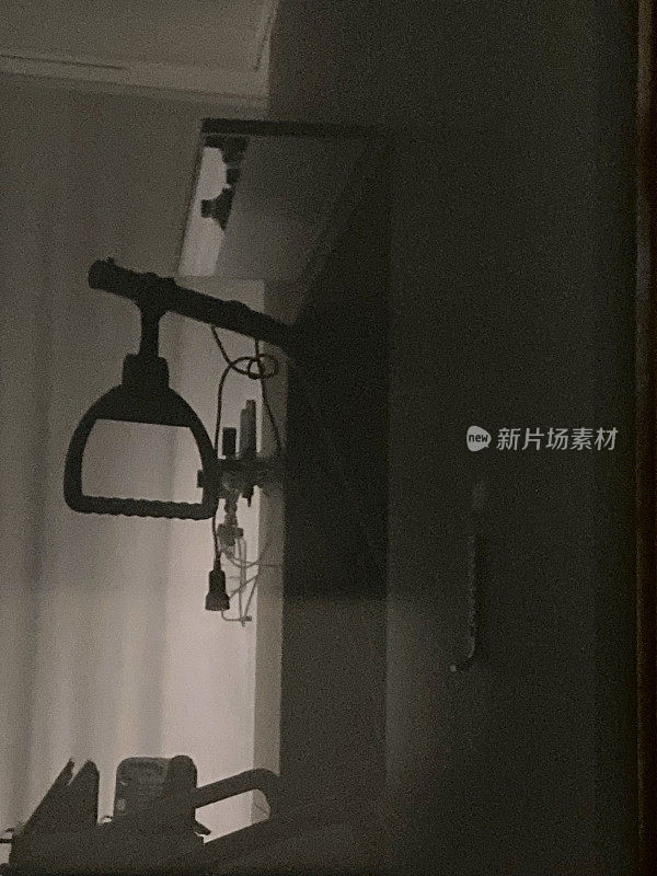 医院-医院的黑白画面