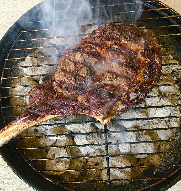 Tomahawk牛排