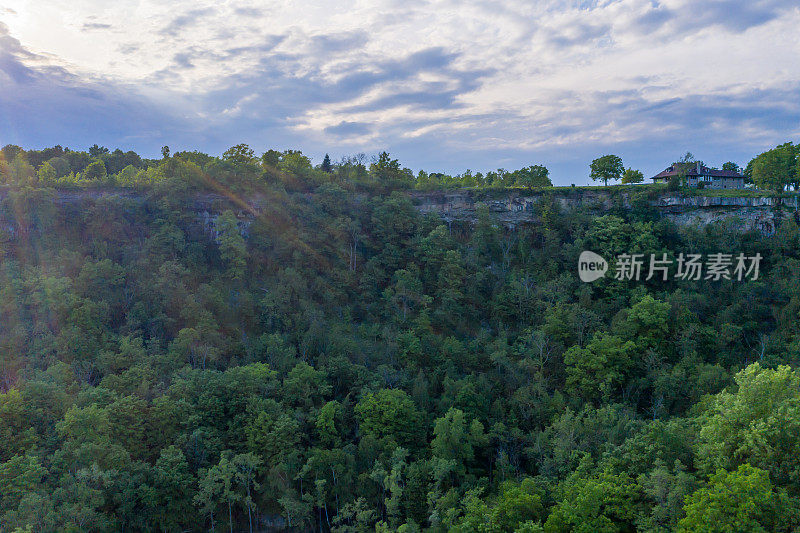 尼亚加拉河和尼亚加拉河游憩步道，安大略省，加拿大