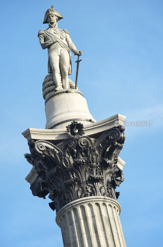 伦敦特拉法加广场纳尔逊的蓝天柱