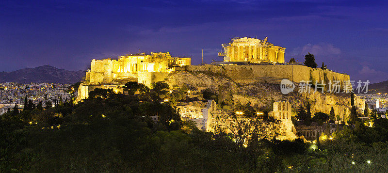 希腊雅典的夜间卫城