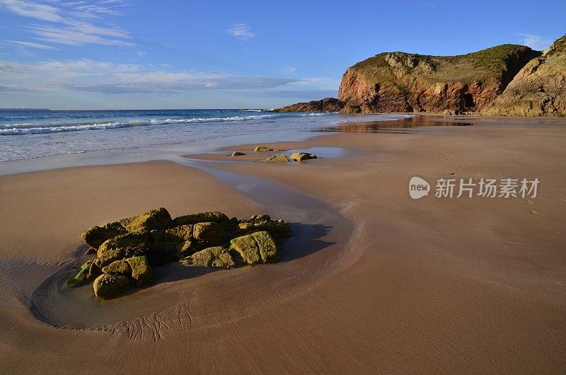 英国泽西岛普利蒙特海滩