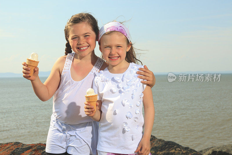儿童和海洋-冰淇淋