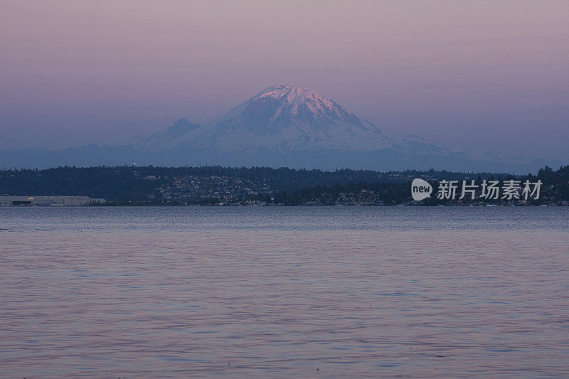 太雷尼尔山