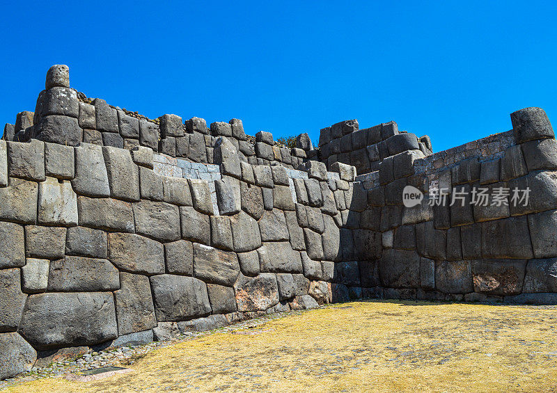 秘鲁库斯科附近萨克塞瓦曼的印加石墙