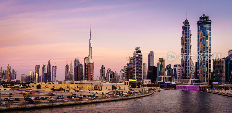 迪拜市中心摩天大楼