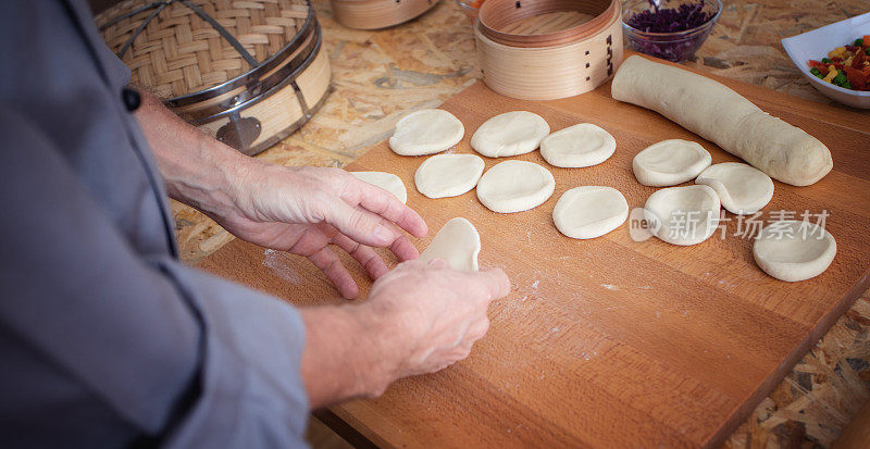 中国饺子的制作工艺