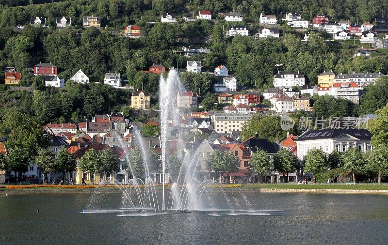 挪威卑尔根市中心的喷泉
