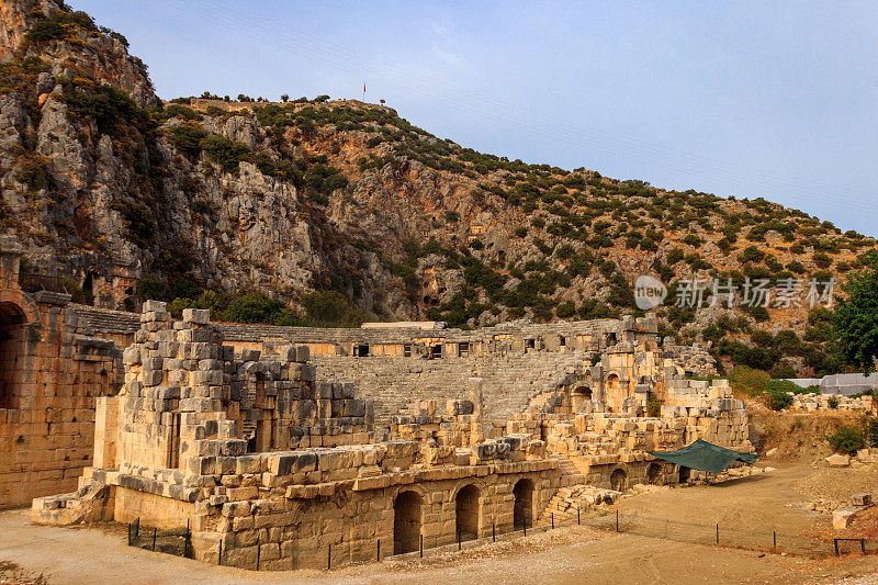 土耳其安塔利亚省德姆雷的古希腊罗马迈拉剧院遗址