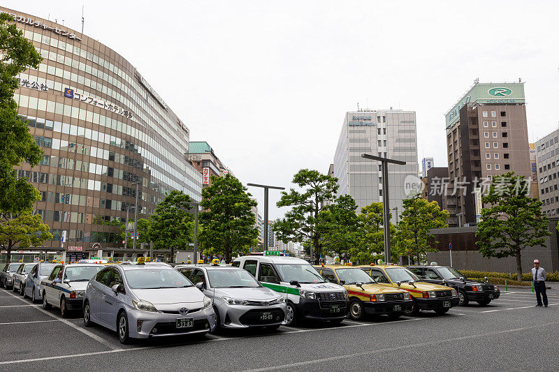 日本福冈博多站的出租车站