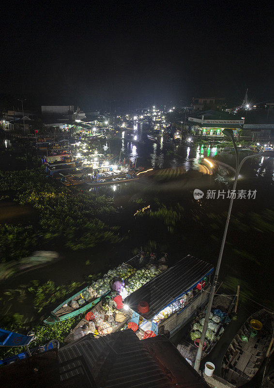 水上夜市