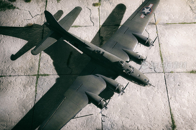 老式B-17轰炸机比例模型摄影
