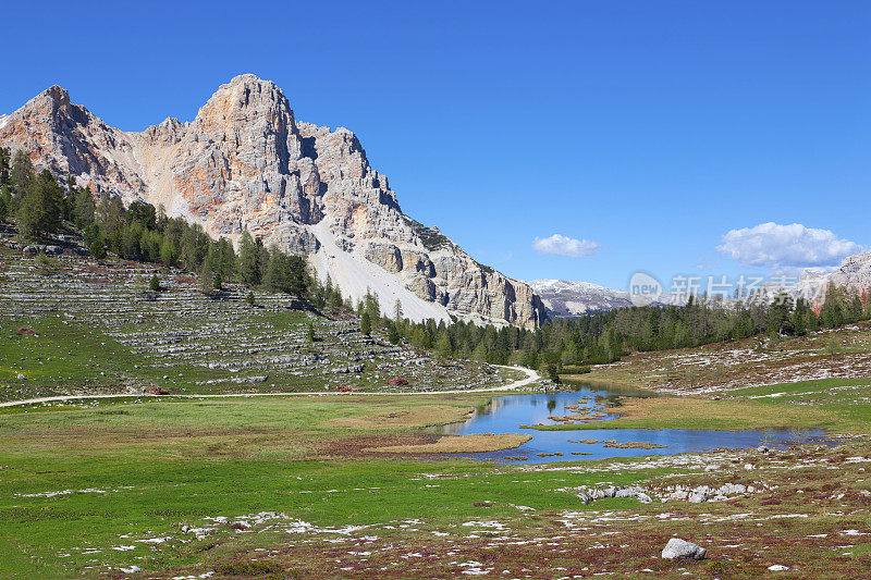 白云石，意大利阿尔卑斯山脉的风景山峰