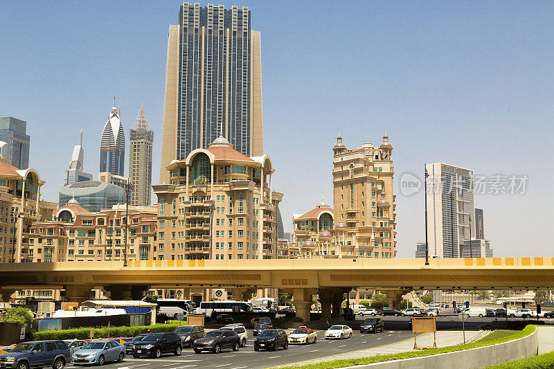 阿拉伯联合酋长国迪拜的城市交通