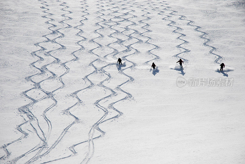 赫利滑雪