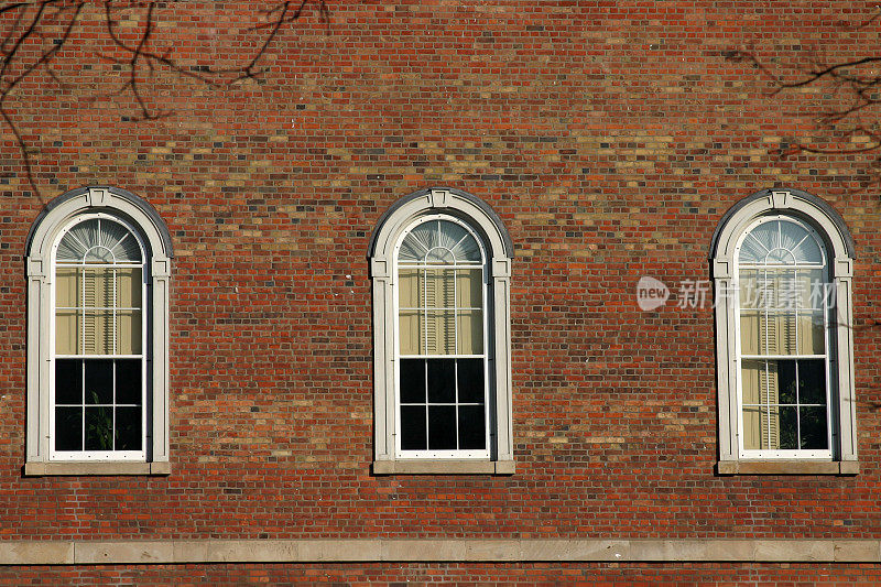 维多利亚时代的窗口