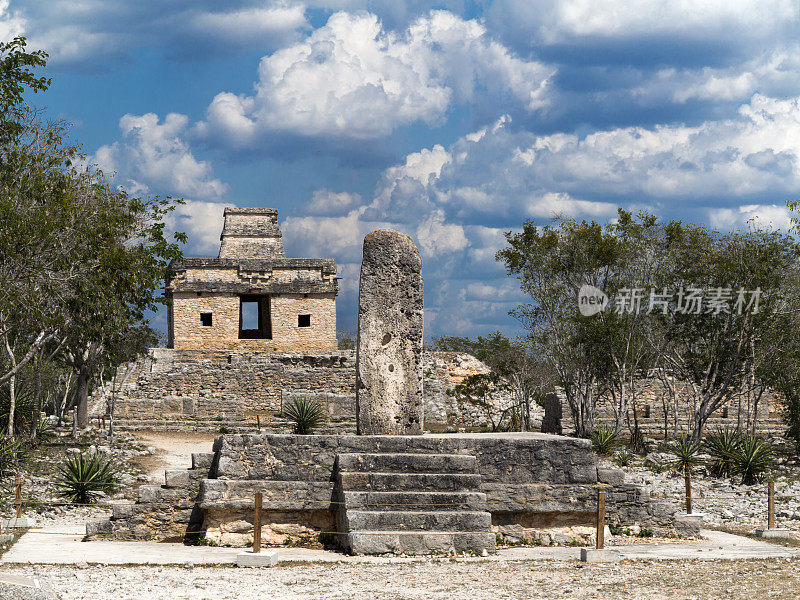 七娃娃庙，Dzibilchaltun