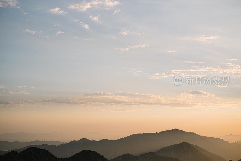 抽象背景日落剪影山景