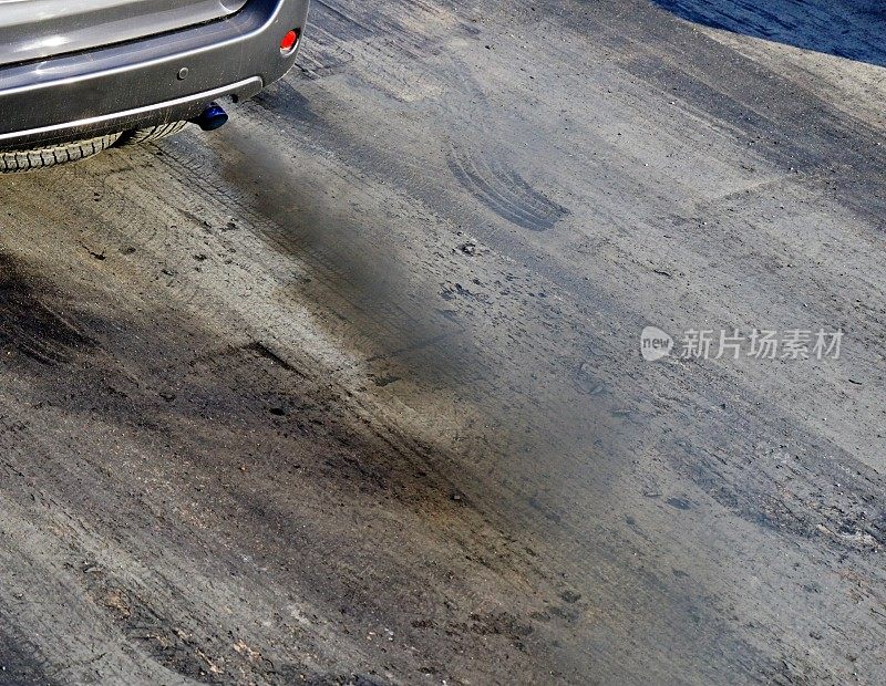 道路上柴油车辆的排气管