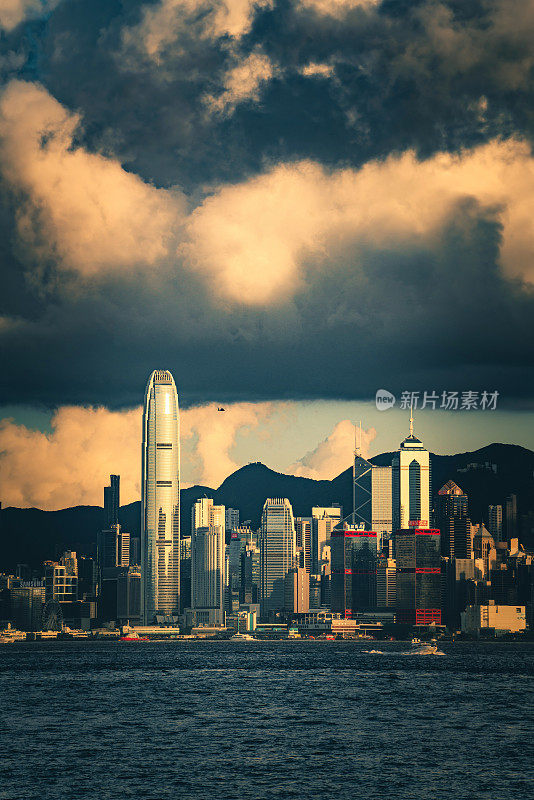 香港城市景观天际线缤纷日落黄昏
