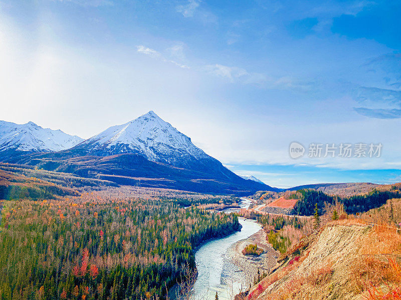 马塔努斯卡河附近的国王山-阿拉斯加