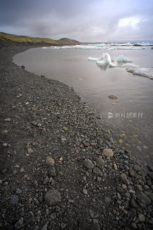 海滩在冰岛