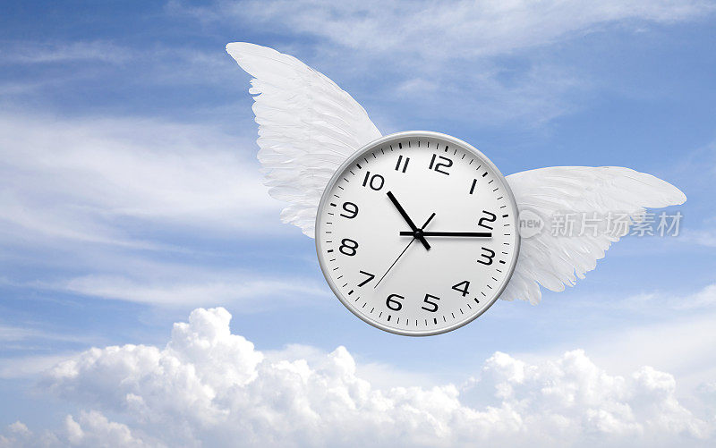 时间过得真快。长着翅膀的时钟。