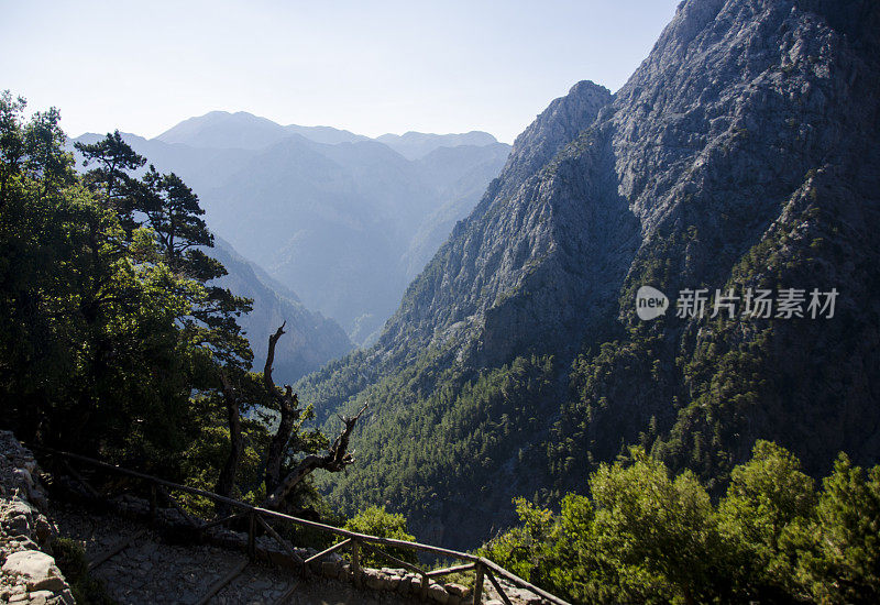 撒马利亚峡谷的自然步道