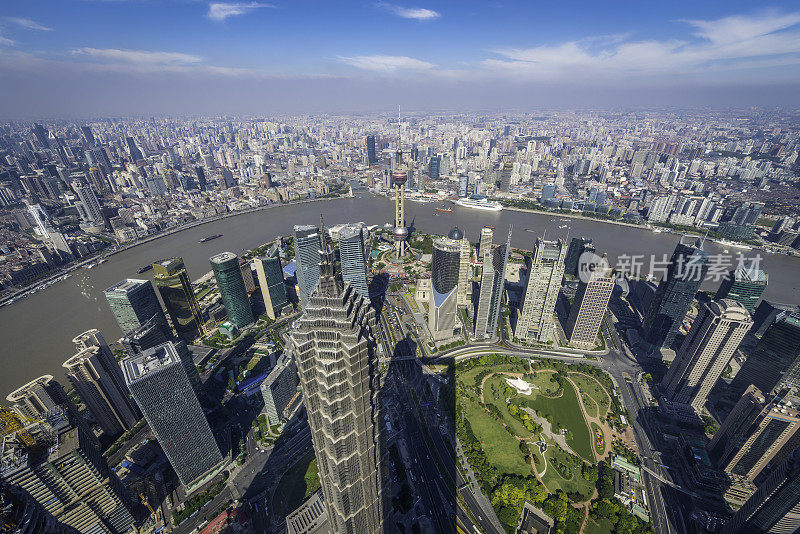 上海鸟瞰浦东摩天大楼地标中国东方明珠塔