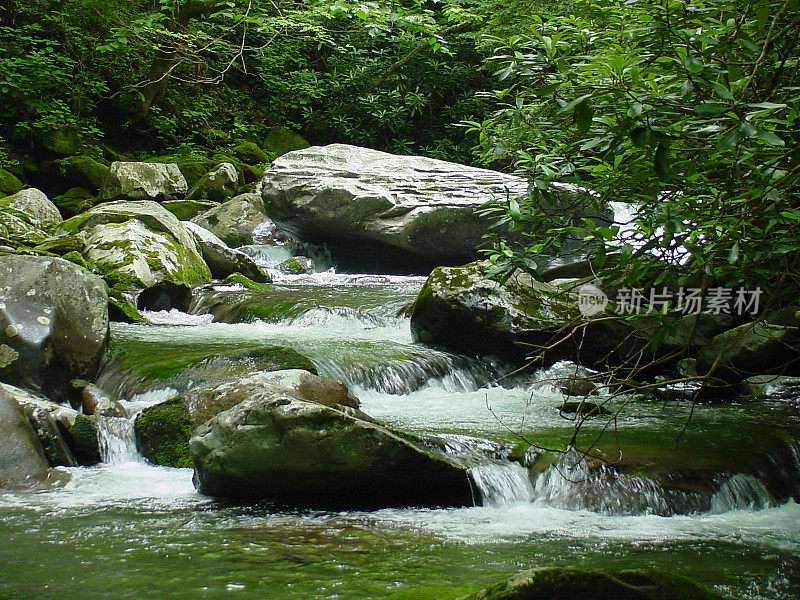 田纳西的山溪