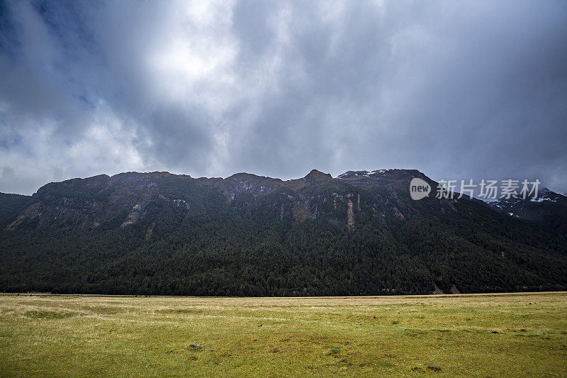 米尔福德声音山