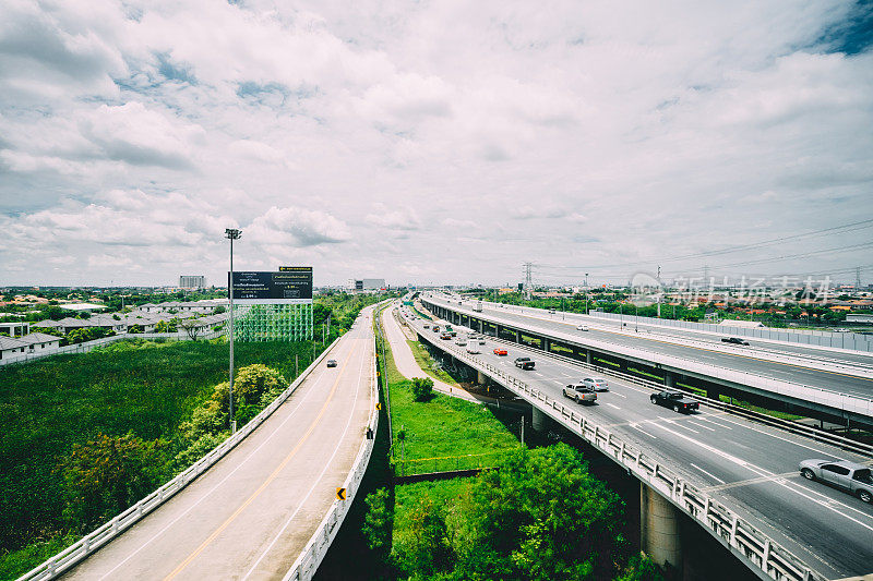 曼谷的城市高速公路