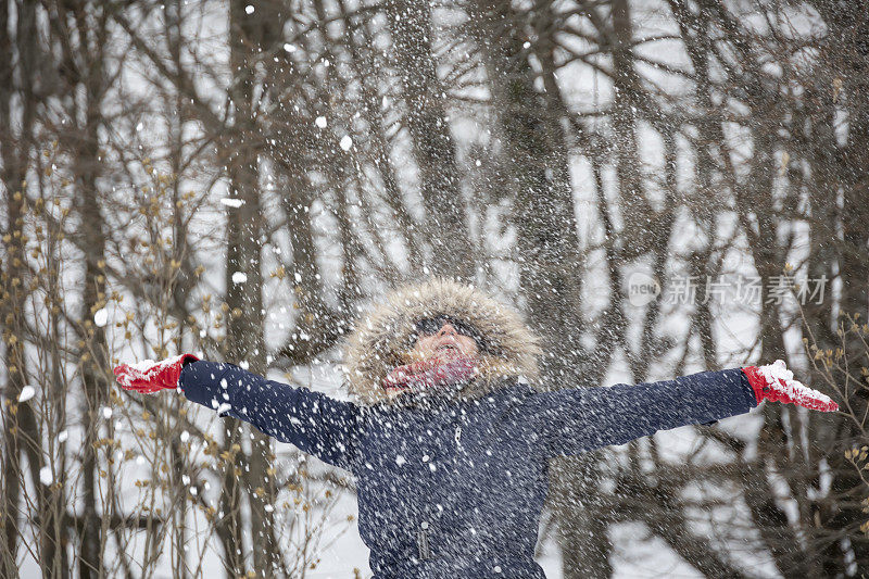 雪对任何年龄的人都是有趣的!