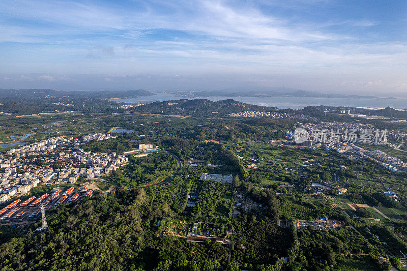 农村绿地和低层密集住宅