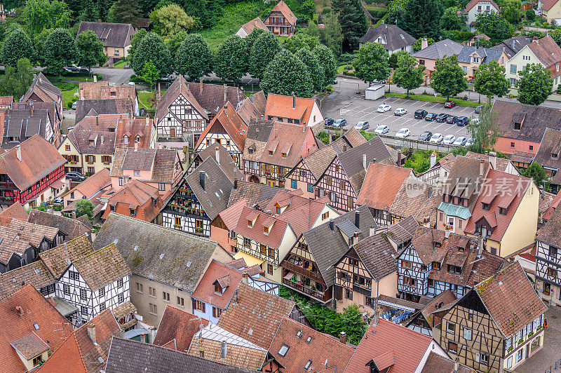 Kaysersberg城堡的村庄