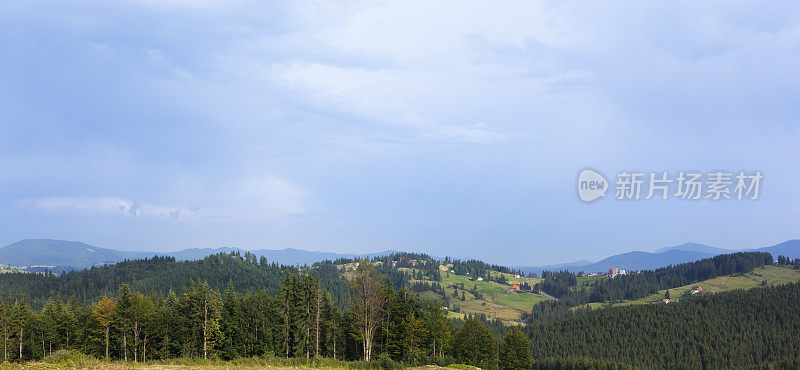 喀尔巴阡山脉全景