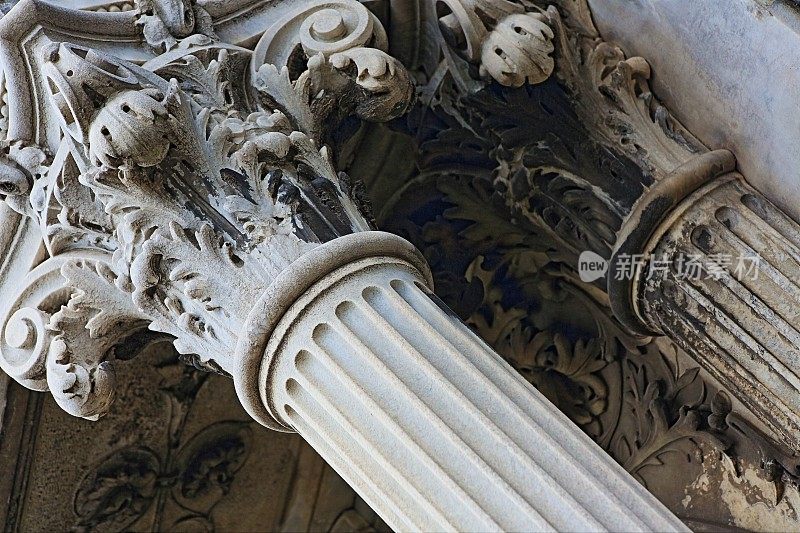 科林斯式希腊建筑古典柱立面建筑细节概念