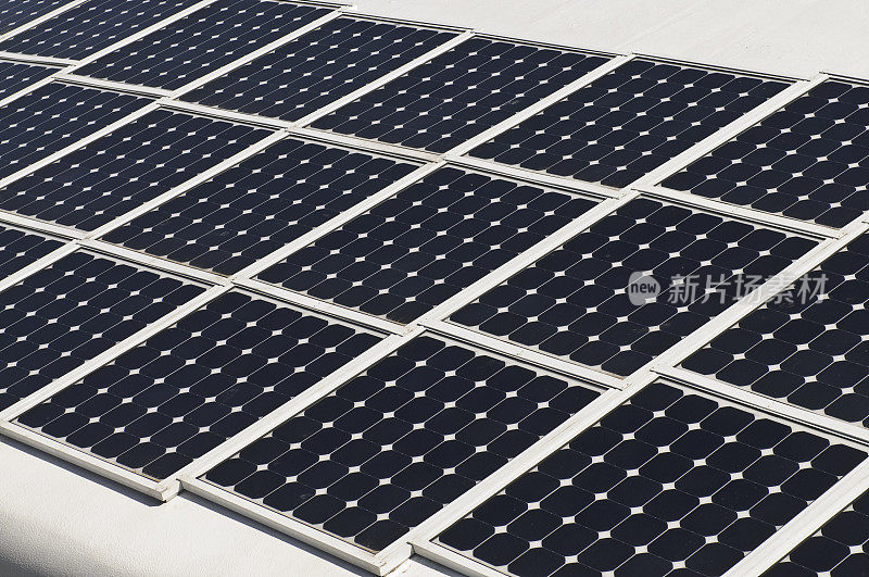 太阳能电池板阵列