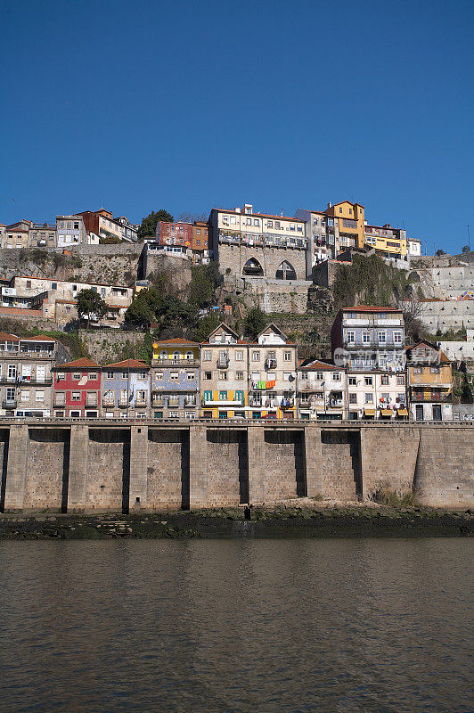 波尔图(葡萄牙)历史中心，称为Ribeira