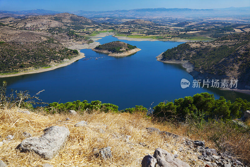 帕加马(Bergama)湖。Kestel大坝。