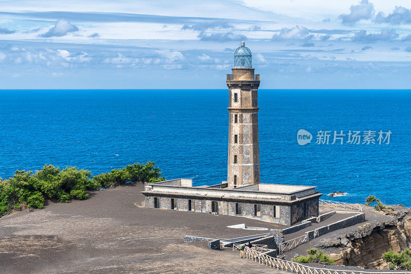 废弃的灯塔在Faial岛-亚速尔群岛