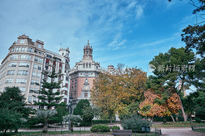西班牙瓦伦西亚市中心的几栋建筑