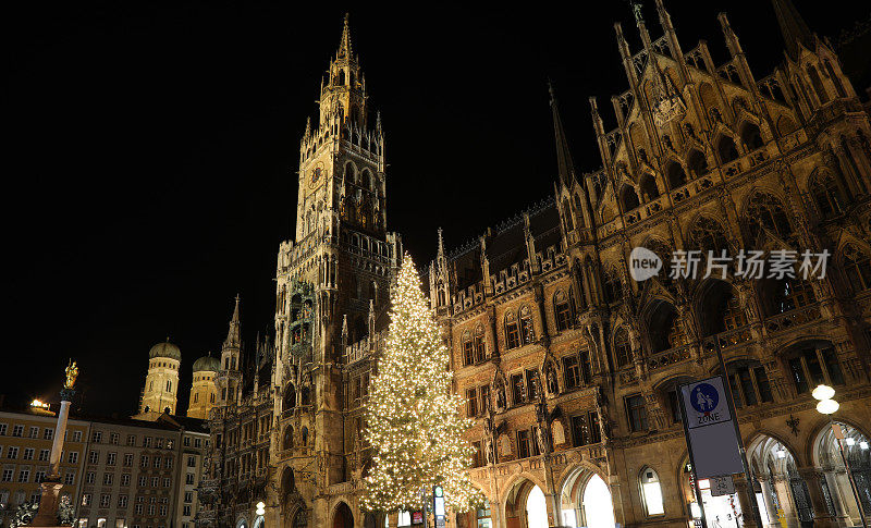 德国慕尼黑玛丽亚广场的圣诞之夜