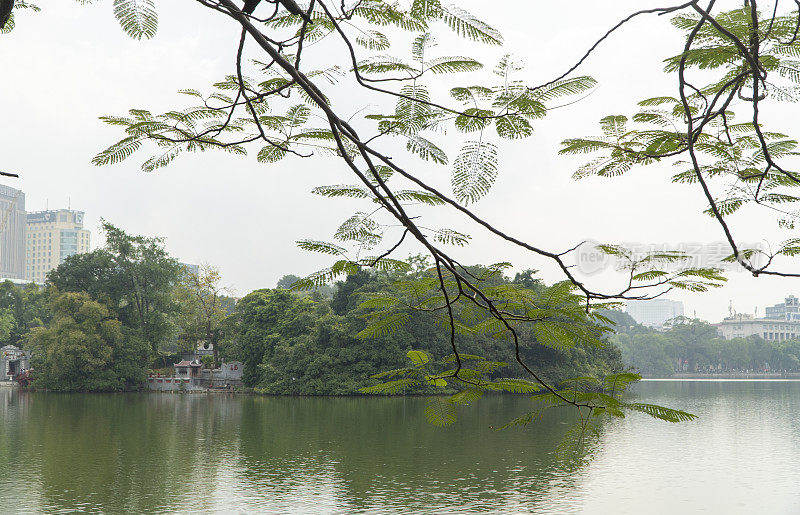 还剑湖或剑湖，河内的首都