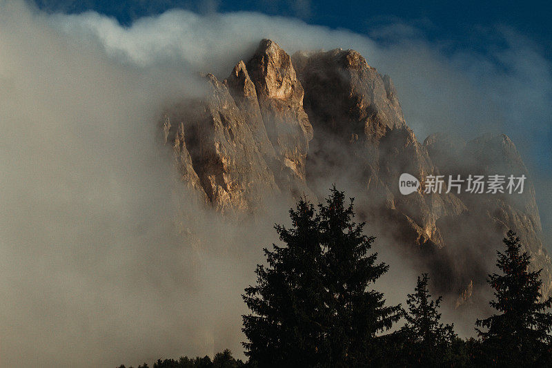 白云石山脉的山景:Langkofel