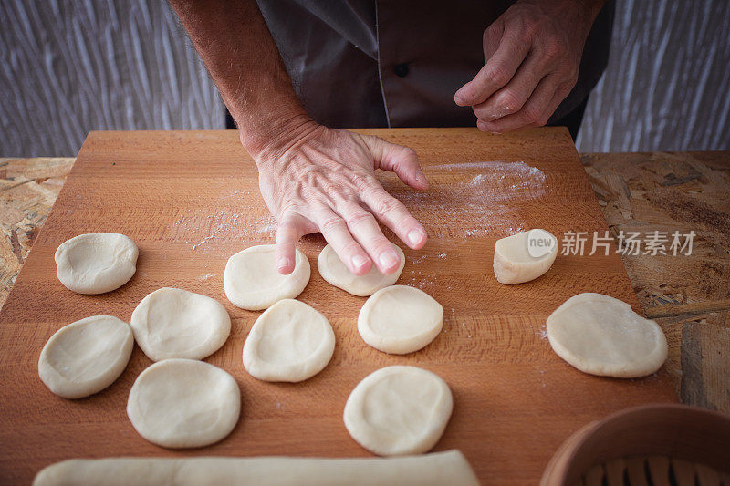 中国饺子的制作工艺