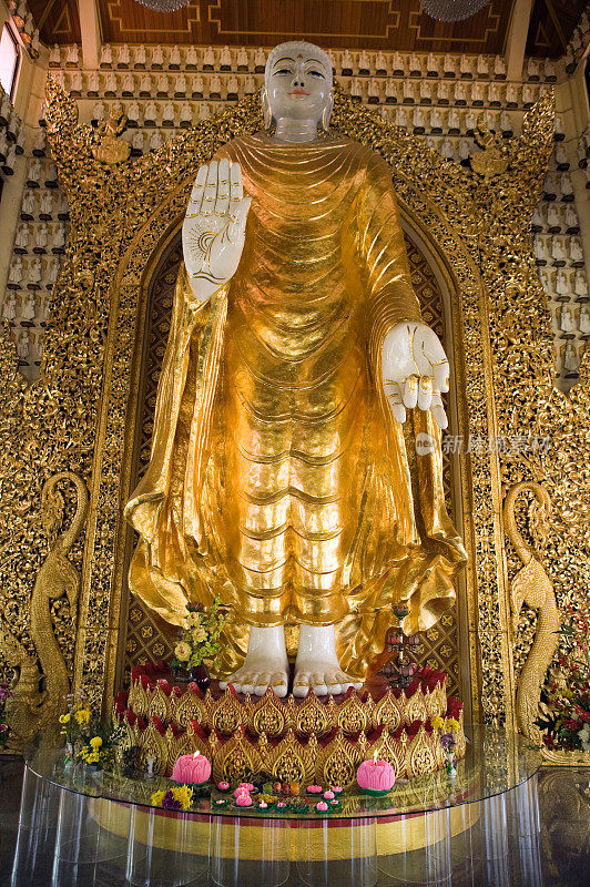 缅甸佛寺槟城马来西亚佛祖